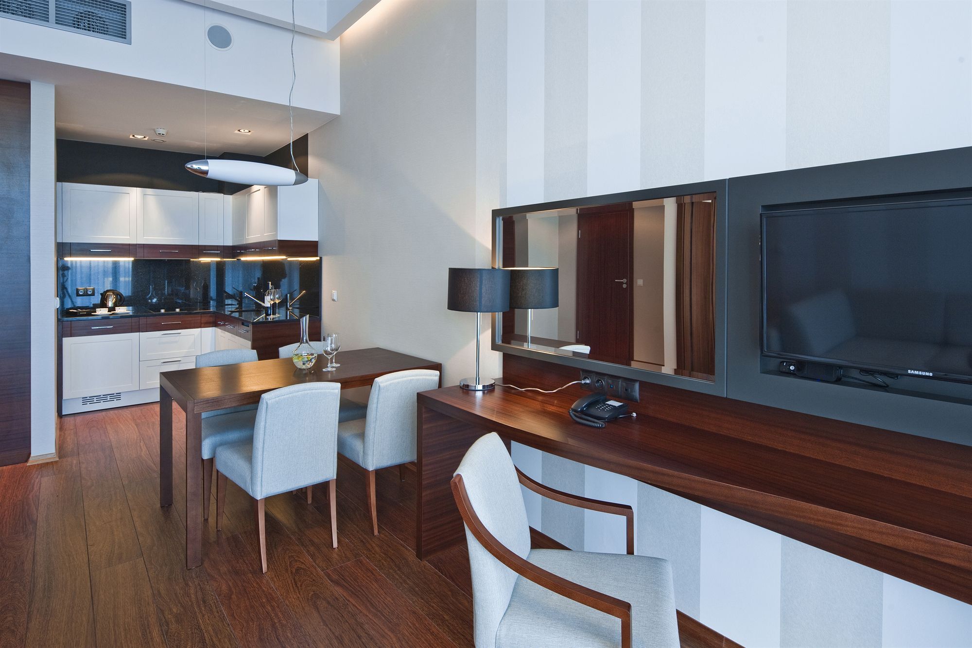 Hotel Mikolajki Leisure & Spa - Destigo Hotels Exterior photo A typical apartment interior